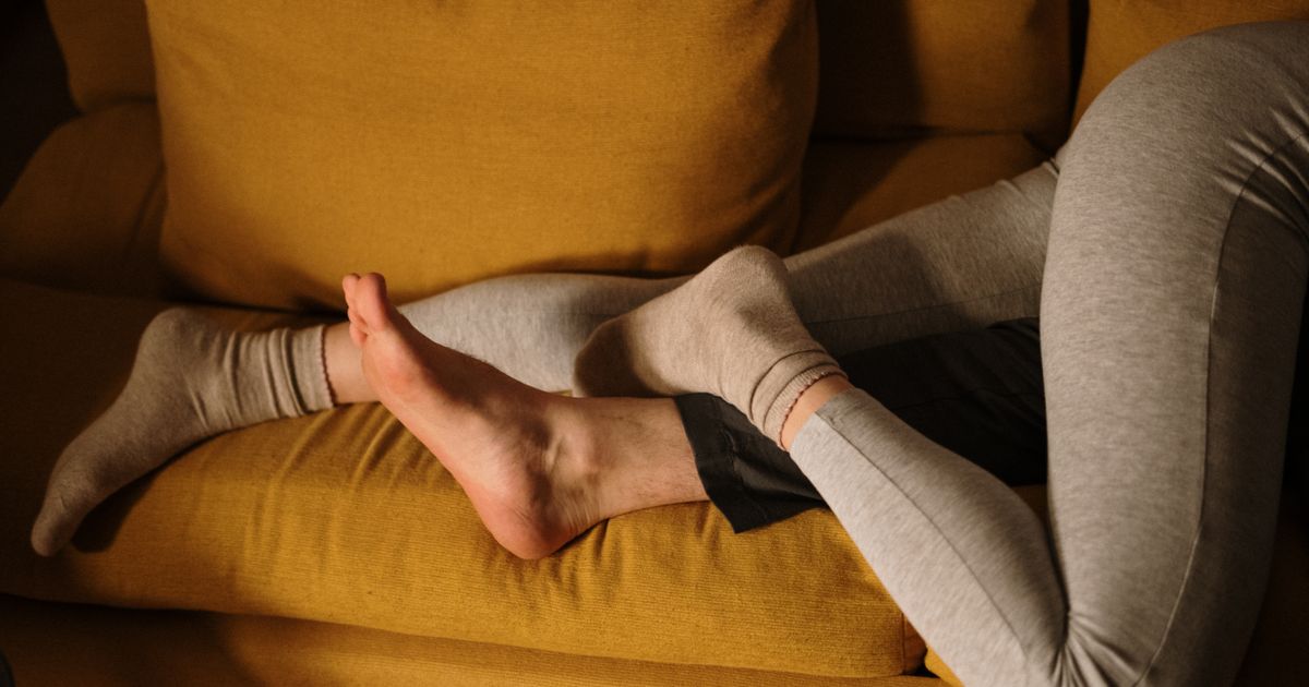 Sổ đỏ đứng tên vợ chồng, tài sản chung riêng